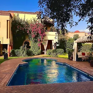  Ferienhaus Villa Aalama